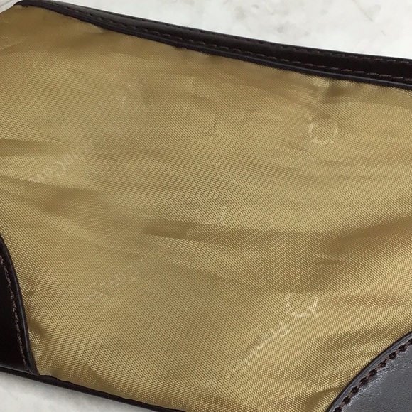 Franklin Covey padded Mini pouch for Laptop Bag. - Picture 3 of 3